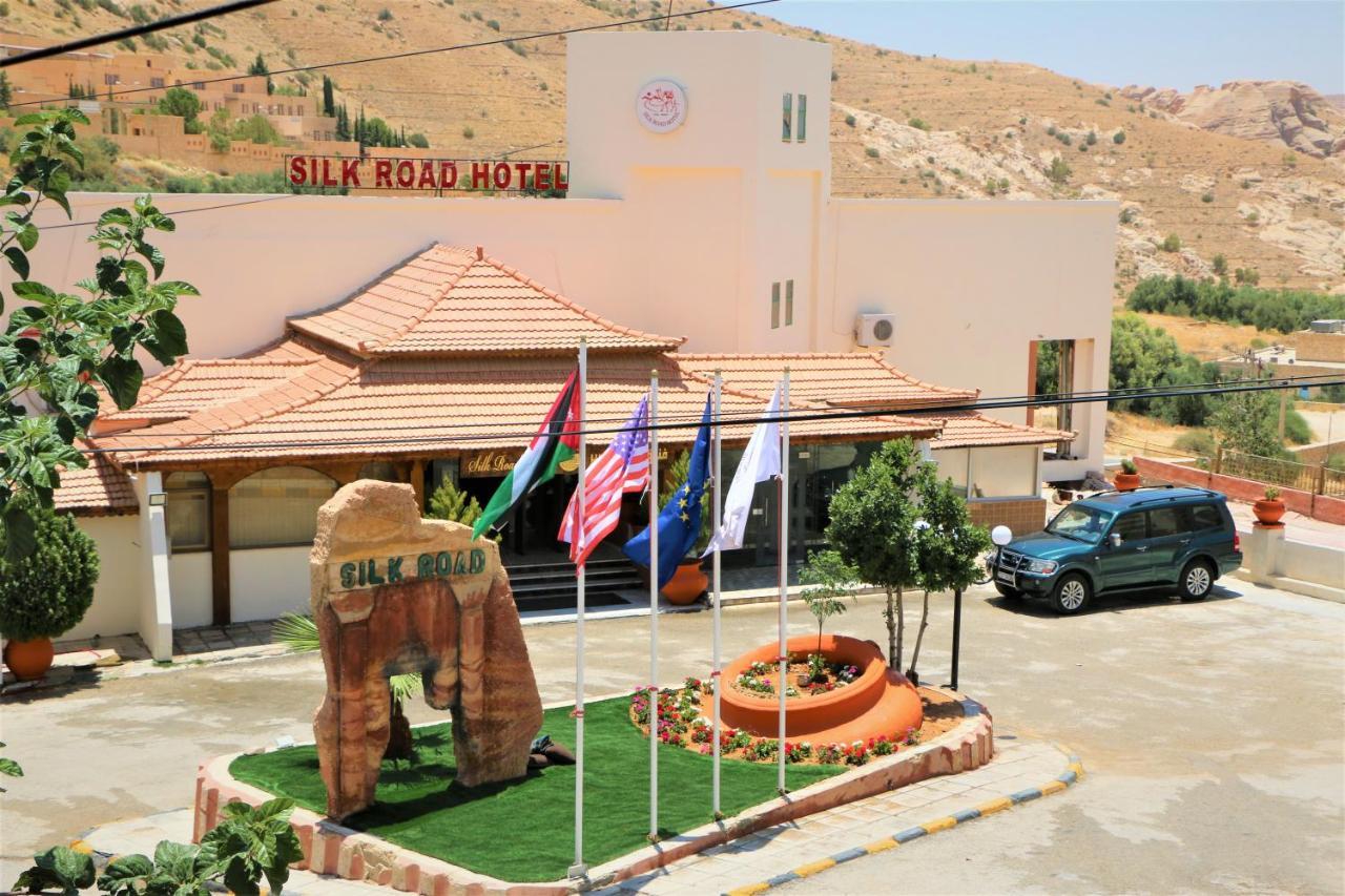 Silk Road Hotel Wadi Musa Exterior foto